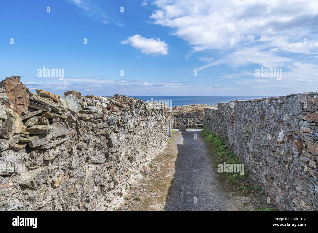 Seascape on the shores of the Cantabrian Sea in the village of Rinlo ...