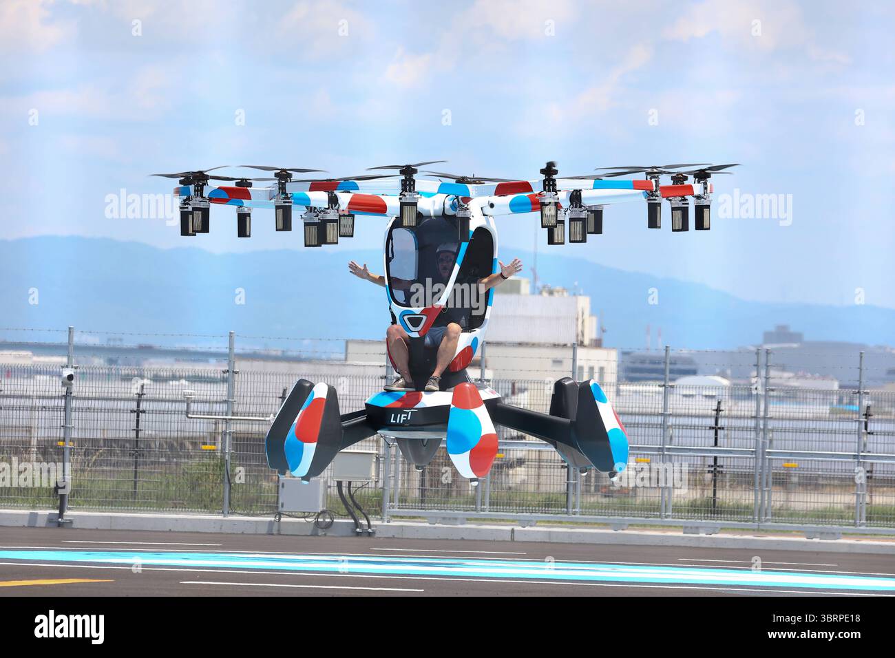 Next generation car Flying car - Next Generation Car Flying Car Demonstration Flight Resumes Jpn Osaka Kansai Expo 2025 Demonstration Flights Of The Next Generation Transportation Method Flying Car Resume The One Seater Aircraft Hexa Operated By Marubeni And Manufactured By Lift Aircraft Of The United States Is Available For Viewing By Media And Tourists Osaka Japan Copyright Xkazukixoishix 3BRPE18 