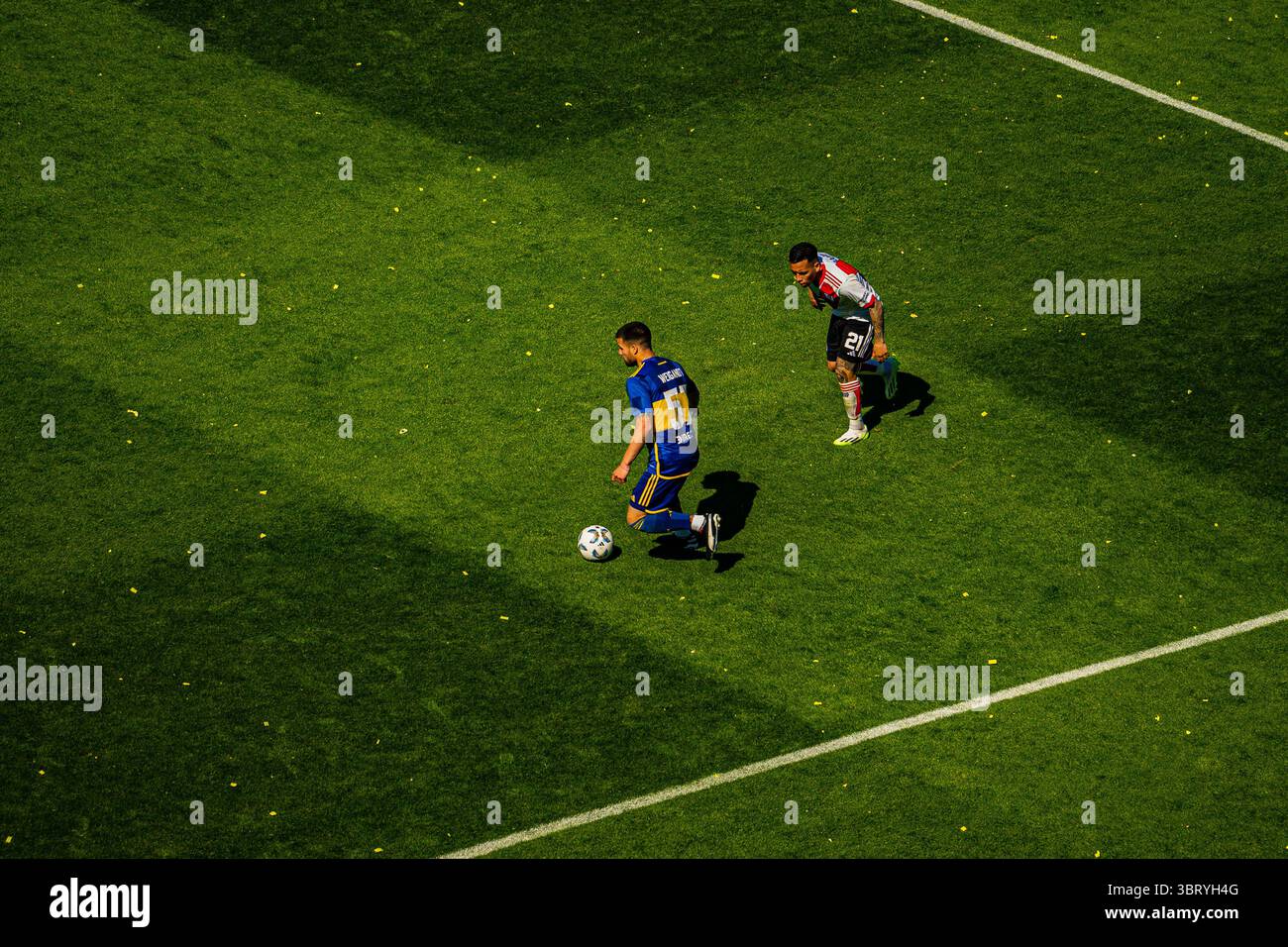 Boca Juniors vs River Plate Stock Photo - Alamy