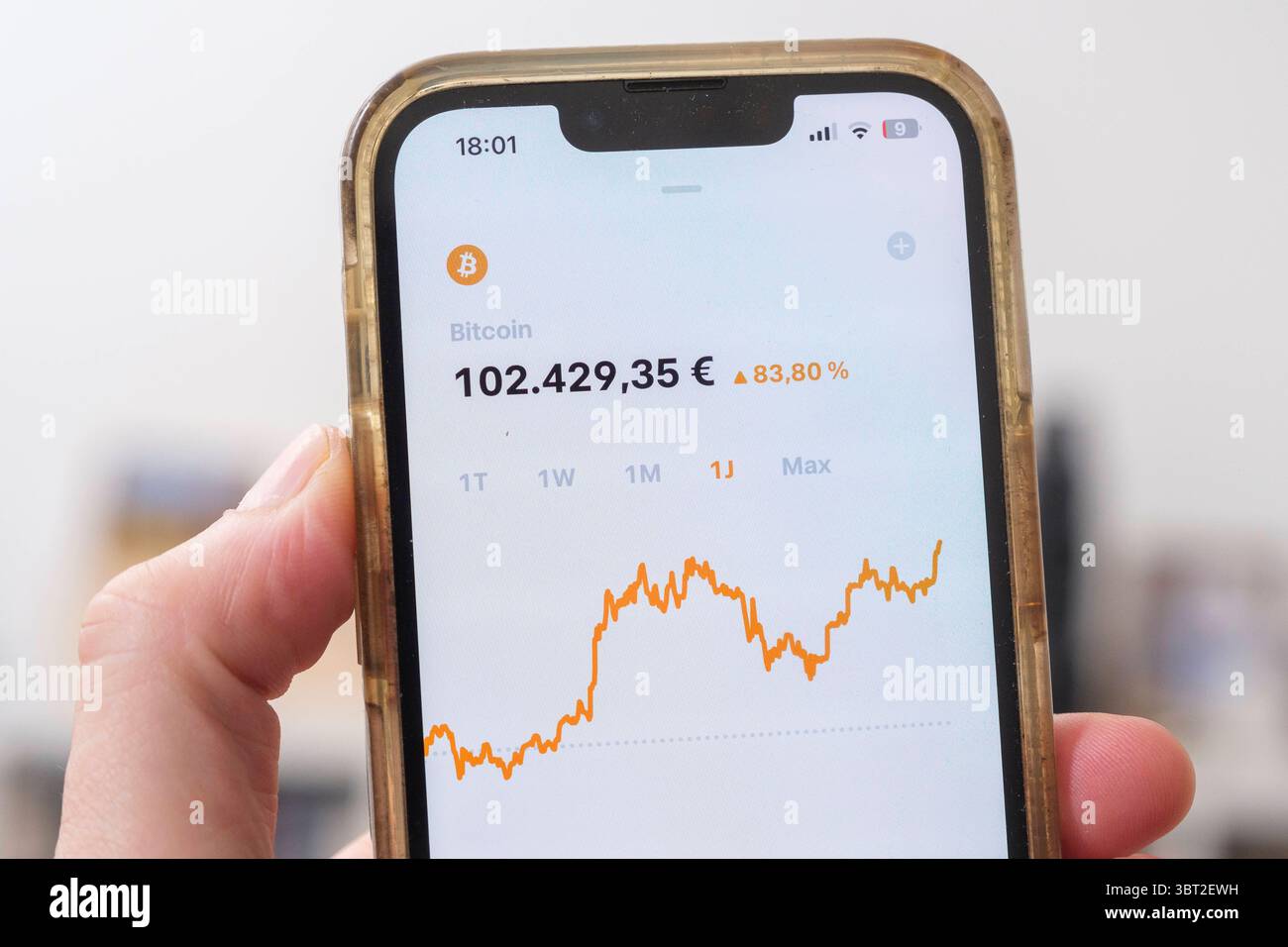 Btc trading app hi-res stock photography and images - Page 6 - Alamy