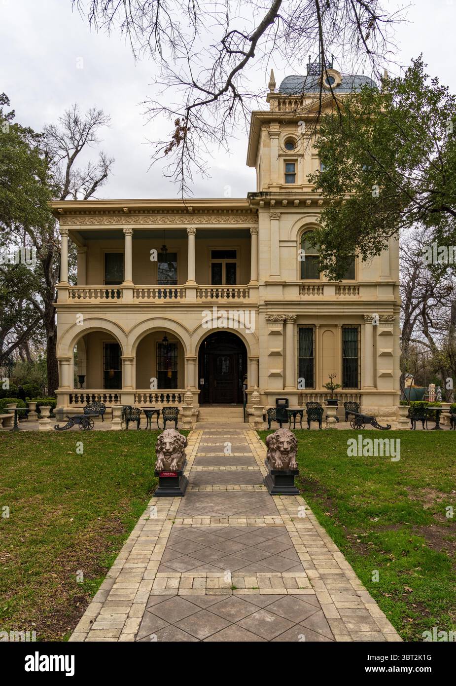 Villa Finale (McLean House) photo 2