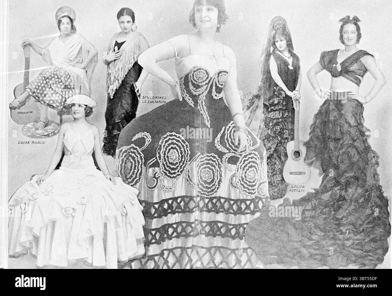 Spanish dresses Black and White Stock Photos & Images - Alamy Spanish dresses Black and White Stock Photos & Images - Alamy