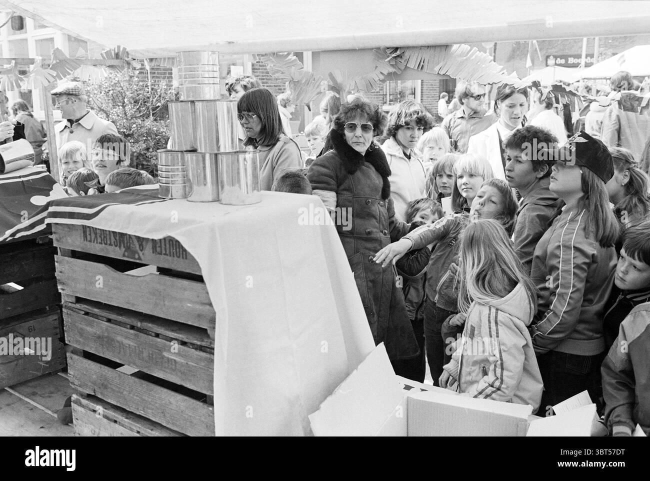 Vintage clothing stall display Black and White Stock Photos & Images ...
