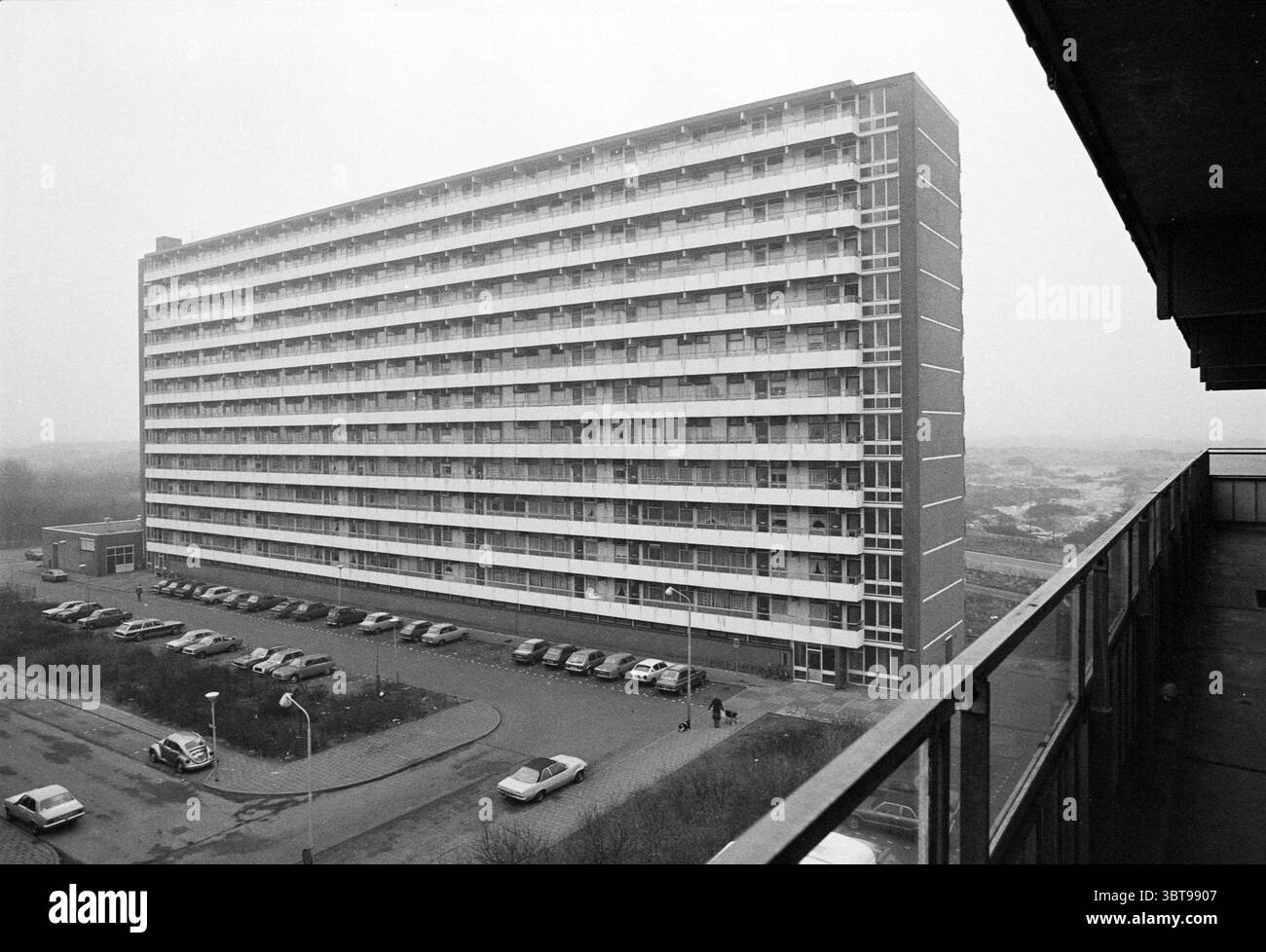 Ext apartment building Schiplaan IJmuiden Exterior Buildings 