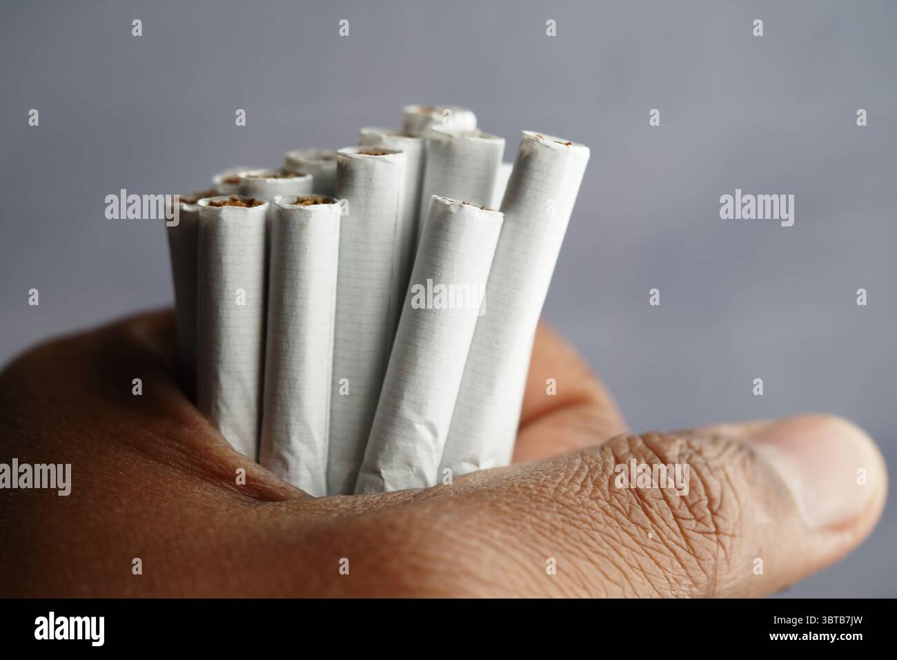 pros of cigarettes Vapes might be less harmful than traditional cigarettes and might help  smokers quit smoking, but they are not safe, especially for individuals  younger than 25 years old. Plus, much is still unknown