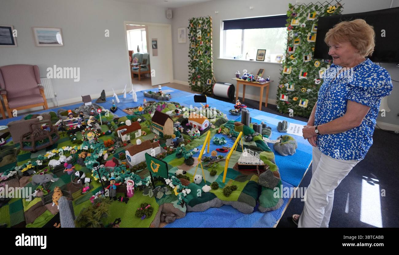 Carnew community care hi-res stock photography and images - Alamy