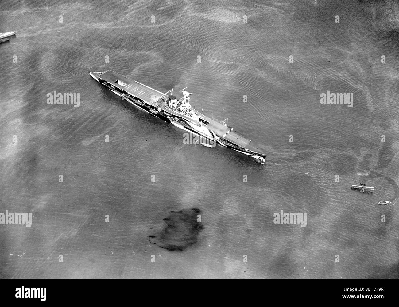 British aircraft carrier wwii Black and White Stock Photos & Images - Alamy