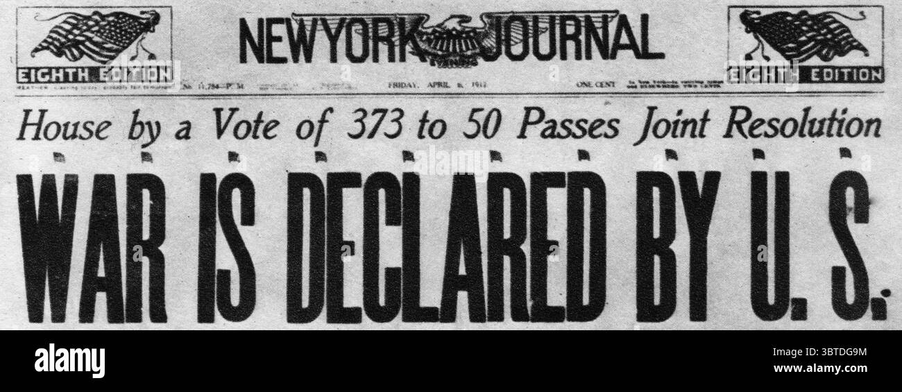 洋書 WAR PAPERS Us world war newspaper hi-res stock photography and images
