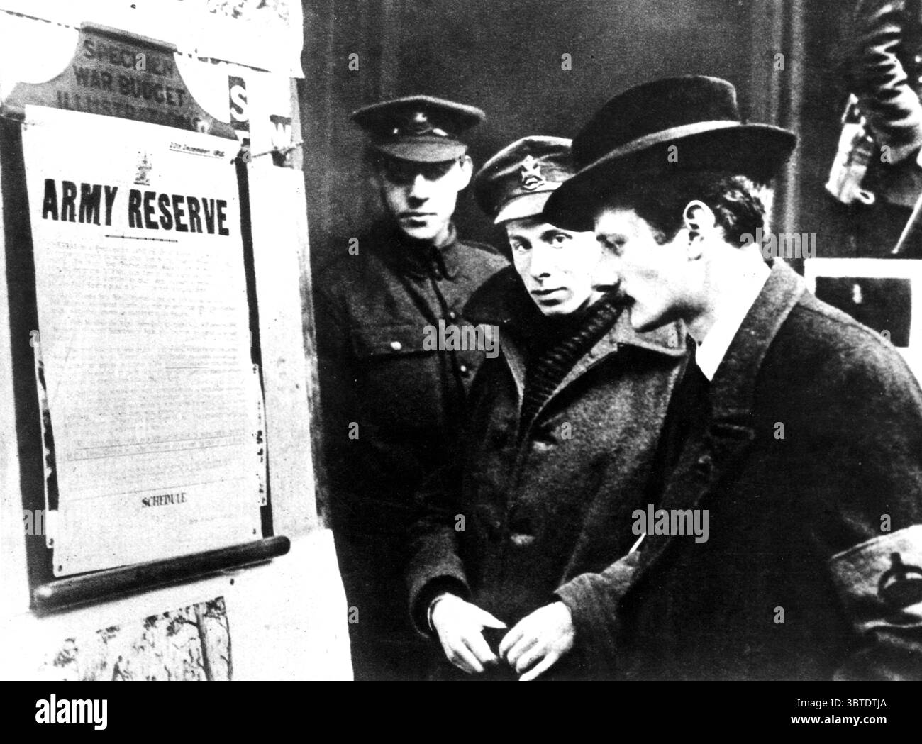 Conscription first world war hi-res stock photography and images - Alamy