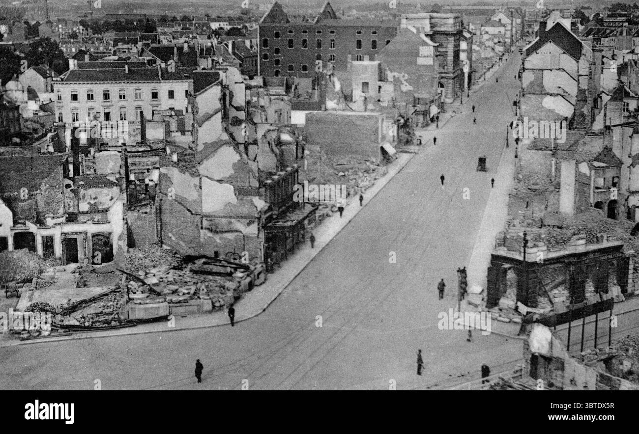 The ruins at Louvain . Station street ( Alles Avenue ) . 1914 - 1918 Stock Photo