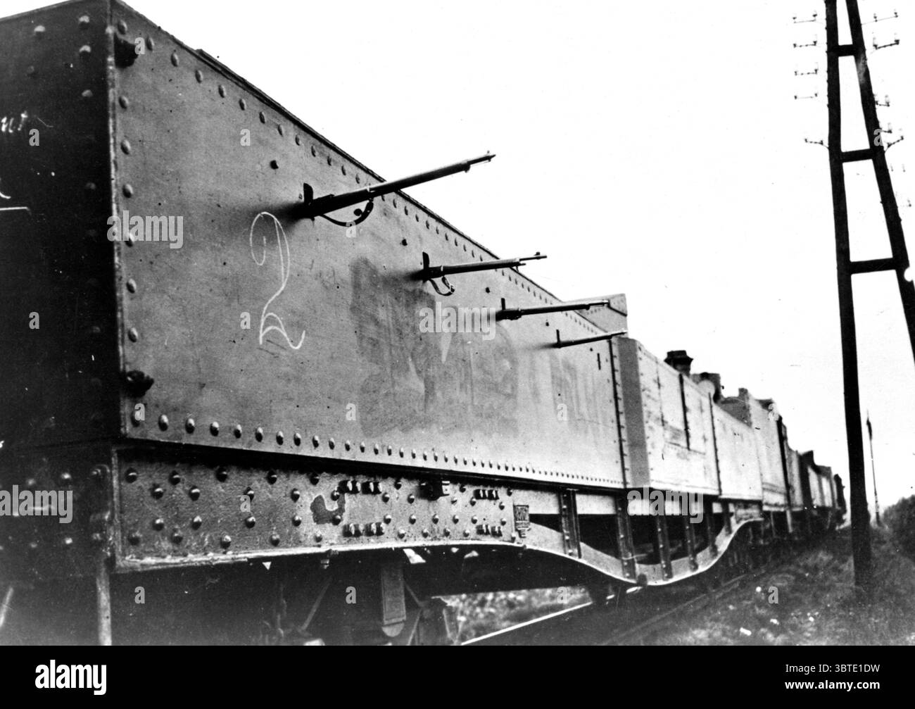 The Belgian Armored Cars Of The Train Antwerp 1914 Stock Photo Alamy the-belgian-armored-cars-of-the-train-antwerp-1914-stock-photo-alamy