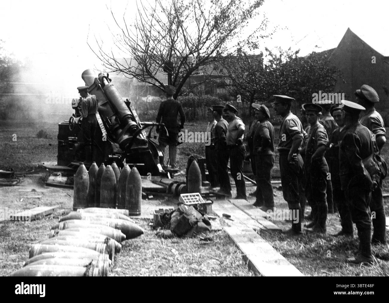 9.2 inch Howitzer in action in an orchard near Albert . 1916 Stock ...