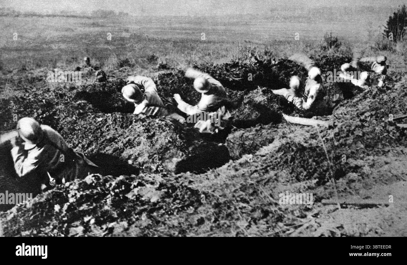 First World War Hand grenade attack by the French Stock Photo - Alamy