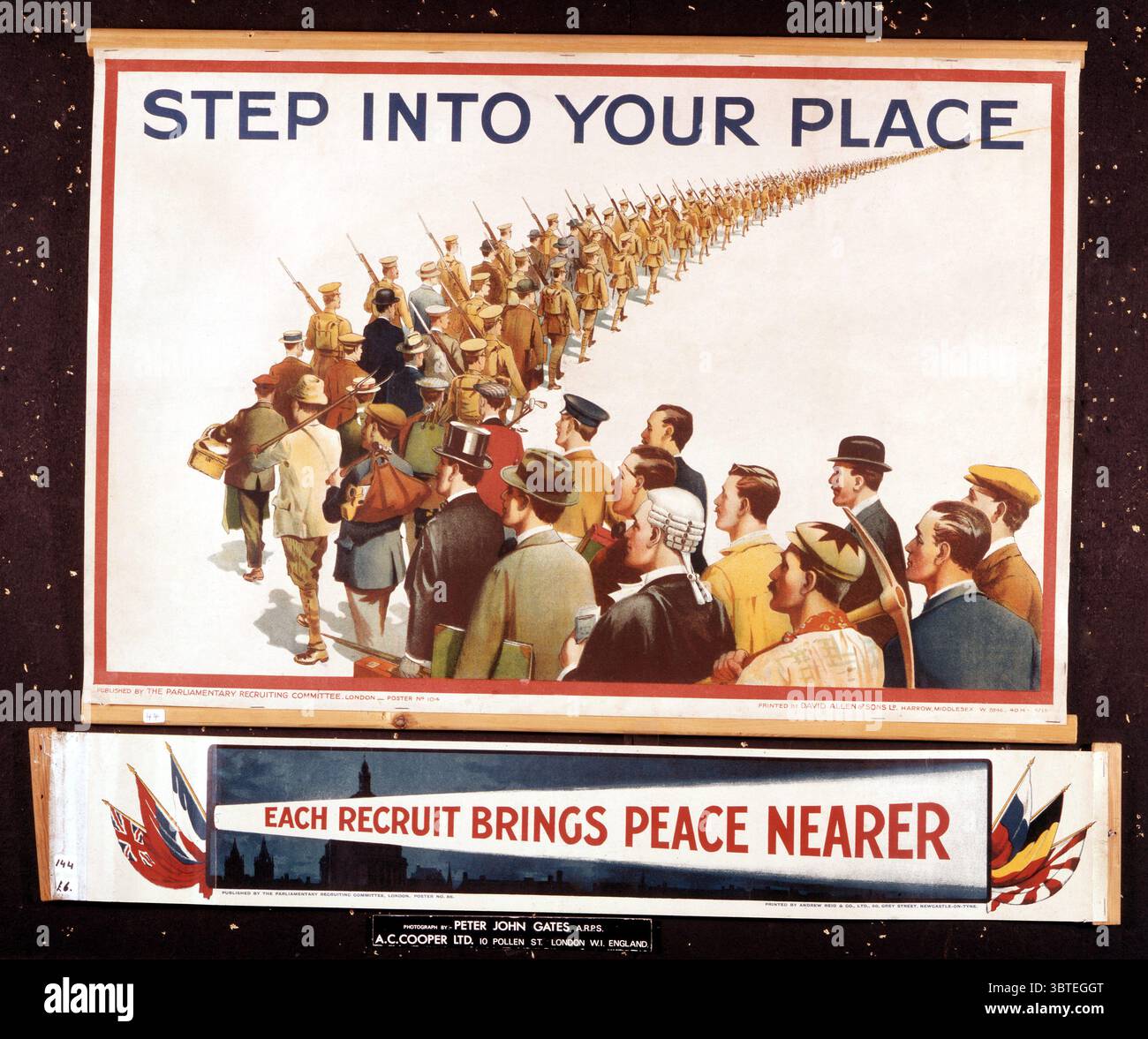 Wwi soldier recruitment hi-res stock photography and images - Alamy