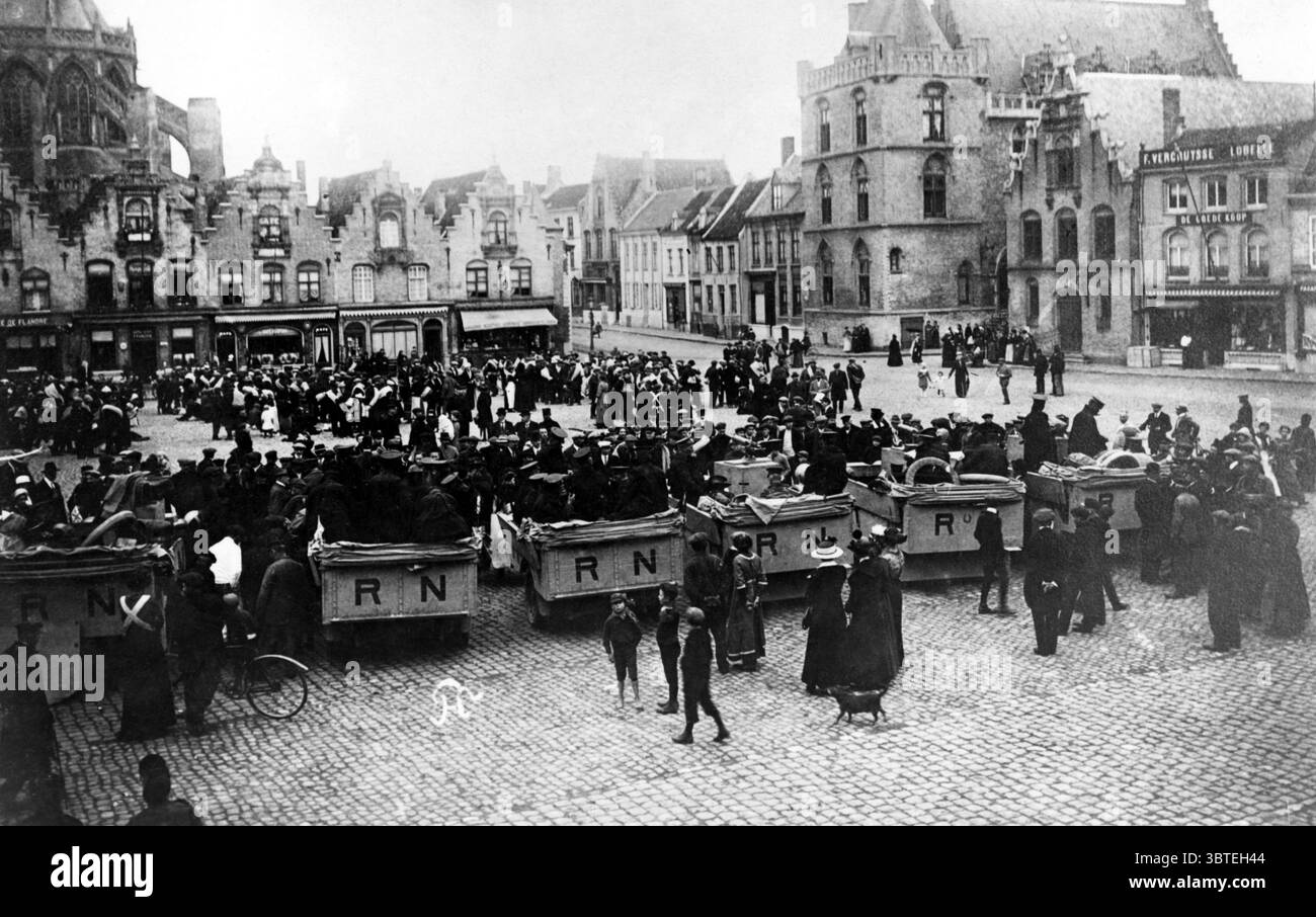 British Naval Machine Gun Cars In The Square Antwerp 1914 Stock Photo british-naval-machine-gun-cars-in-the-square-antwerp-1914-stock-photo