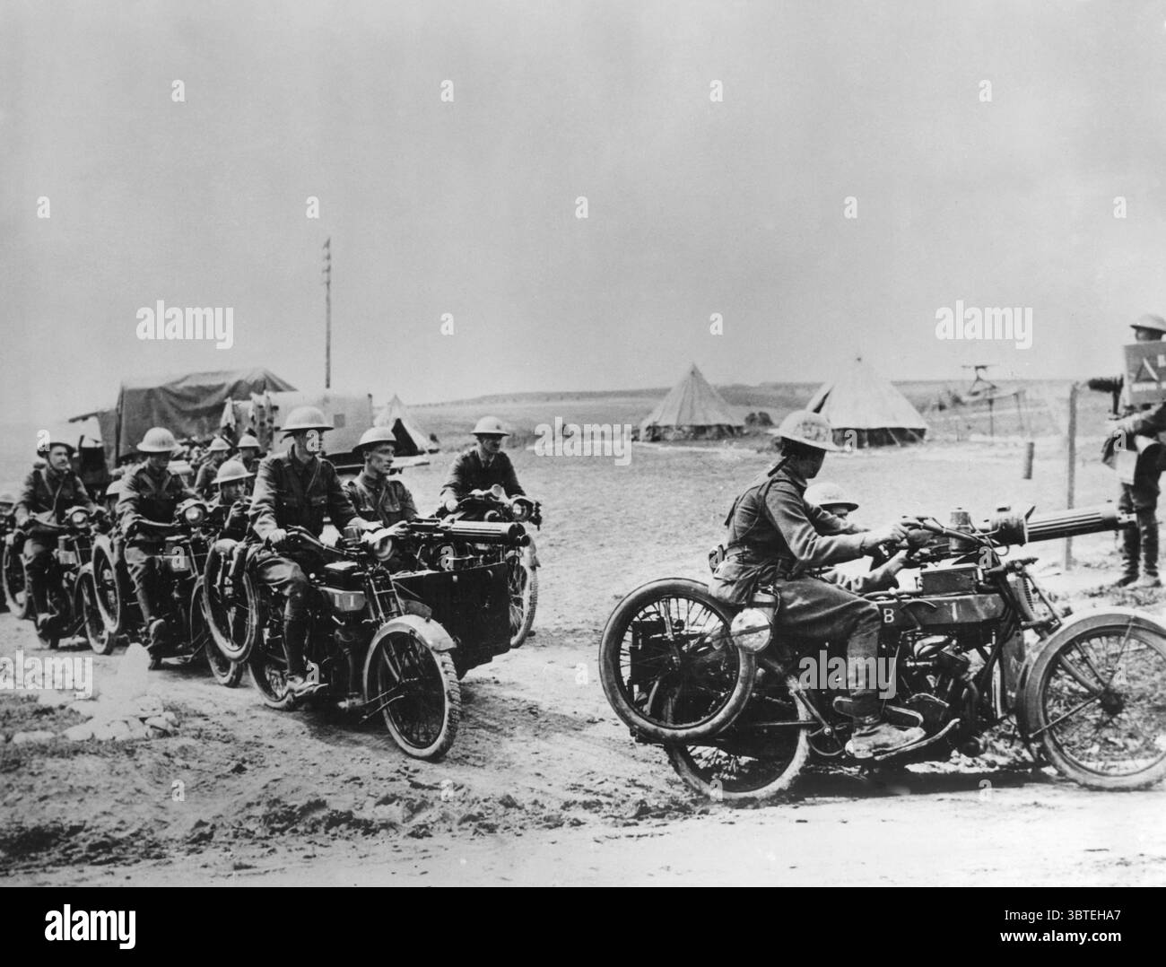 Despatch riders in WW1 the Western Front Stock Photo - Alamy