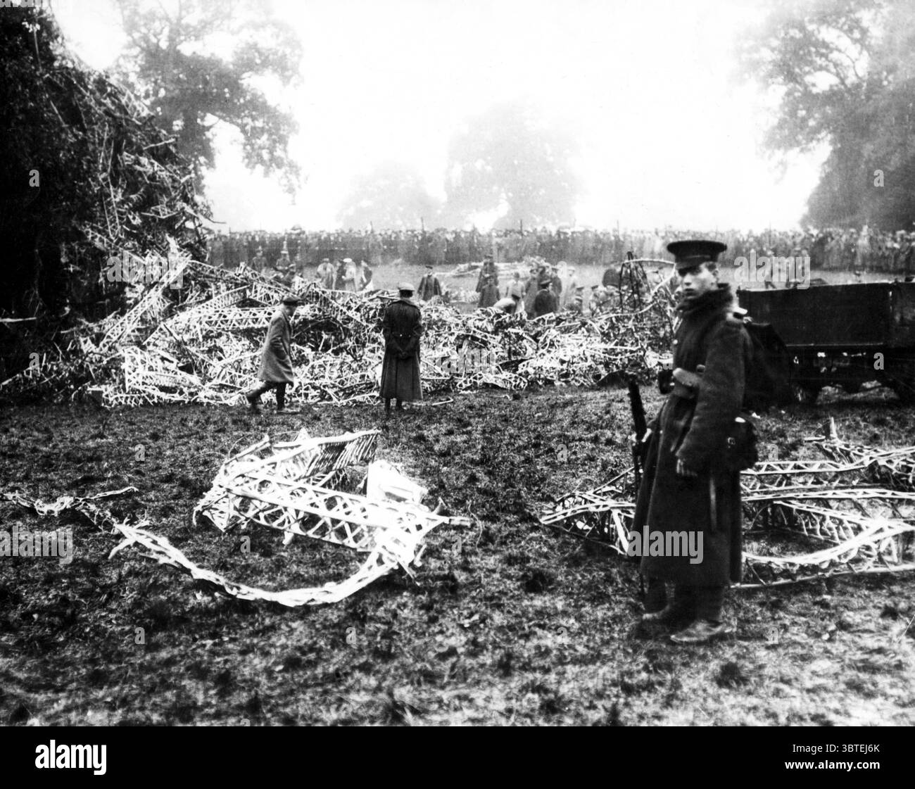 Zeppelin brought down in Potters Bar.  1916 'When the first Zeppelin was brought down in the first World War. I was on leave at Epping.  I hurried off to Potters Bar and covered the assignment for my paper.' Stock Photo