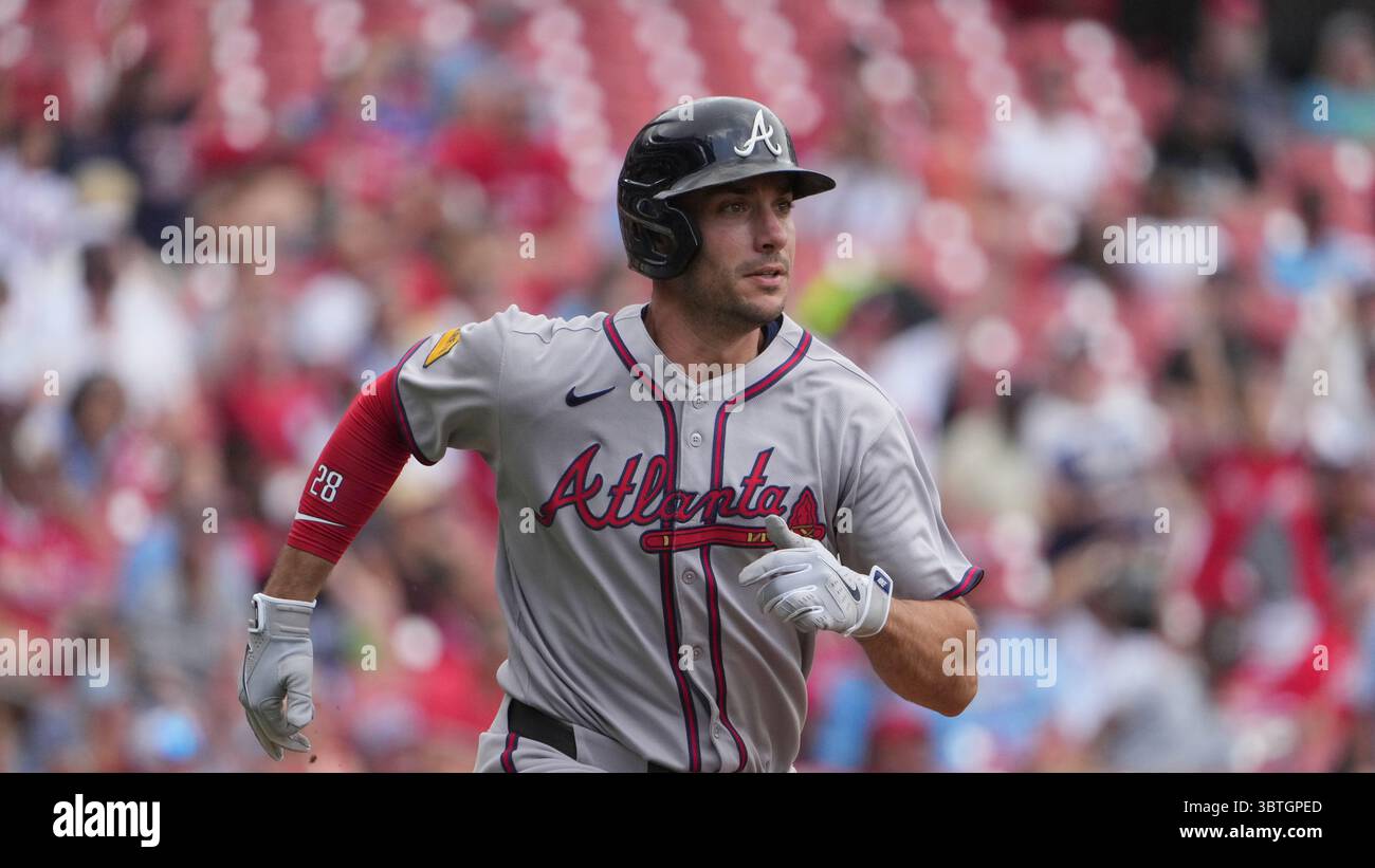 Atlanta Braves' Matt Olson hits an RBI single during the third inning