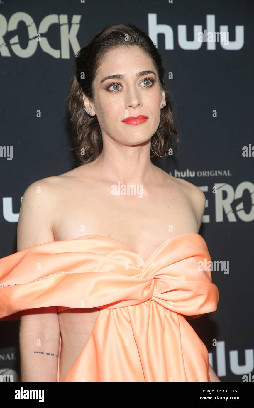 October 15, 2019, La, United States of America: Lizzy Caplan arriving at the premiere of Hulu's ''Castle Rock'' Season 2 at the AMC Sunset 5 on October 14, 2019 in Los Angeles, California  (Credit Image: © Famous/Ace Pictures via ZUMA Press) Stock Photo