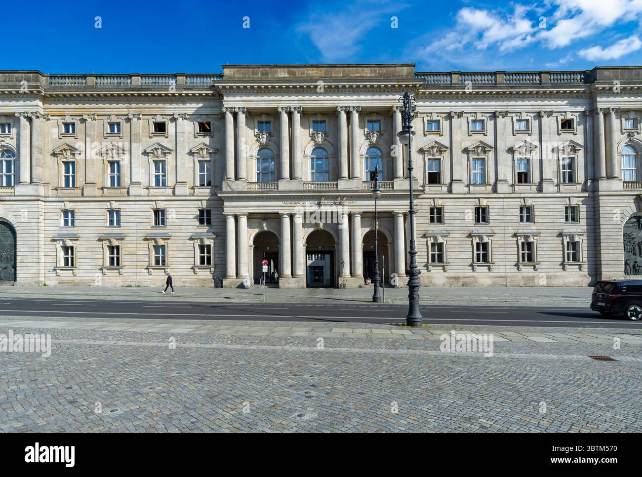 Hanns Eisler Platz
