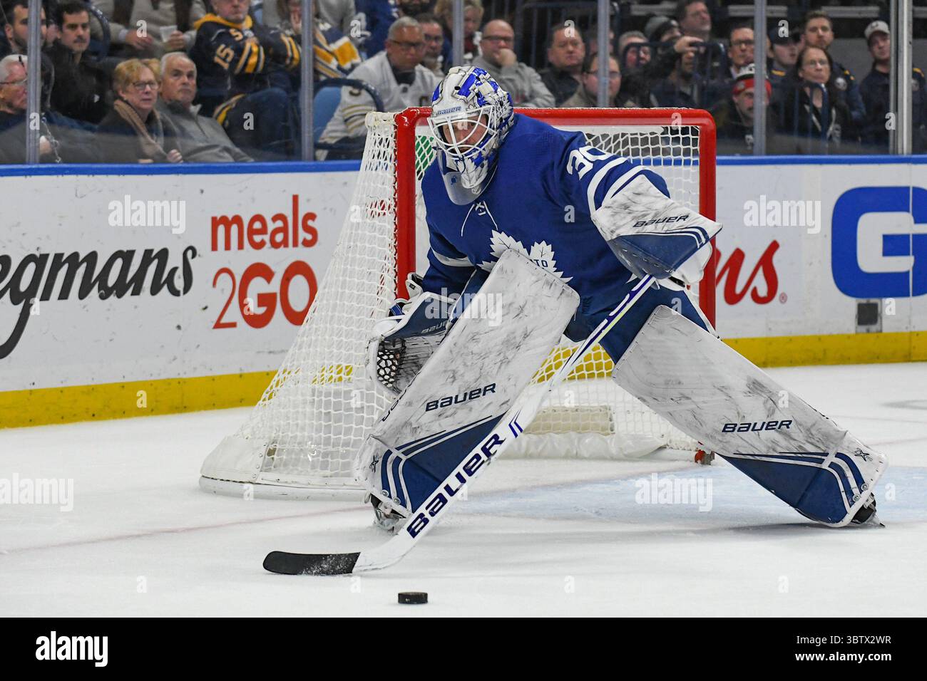 Goalie Michael Hutchinson Hi res Stock Photography And Images Alamy goalie-michael-hutchinson-hi-res-stock-photography-and-images-alamy