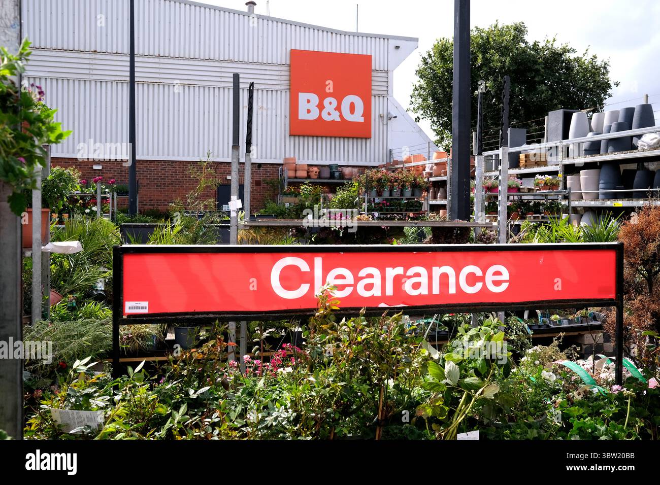 b&q diy retail warehouse, bexhill-on-sea town, east sussex, uk Stock ...