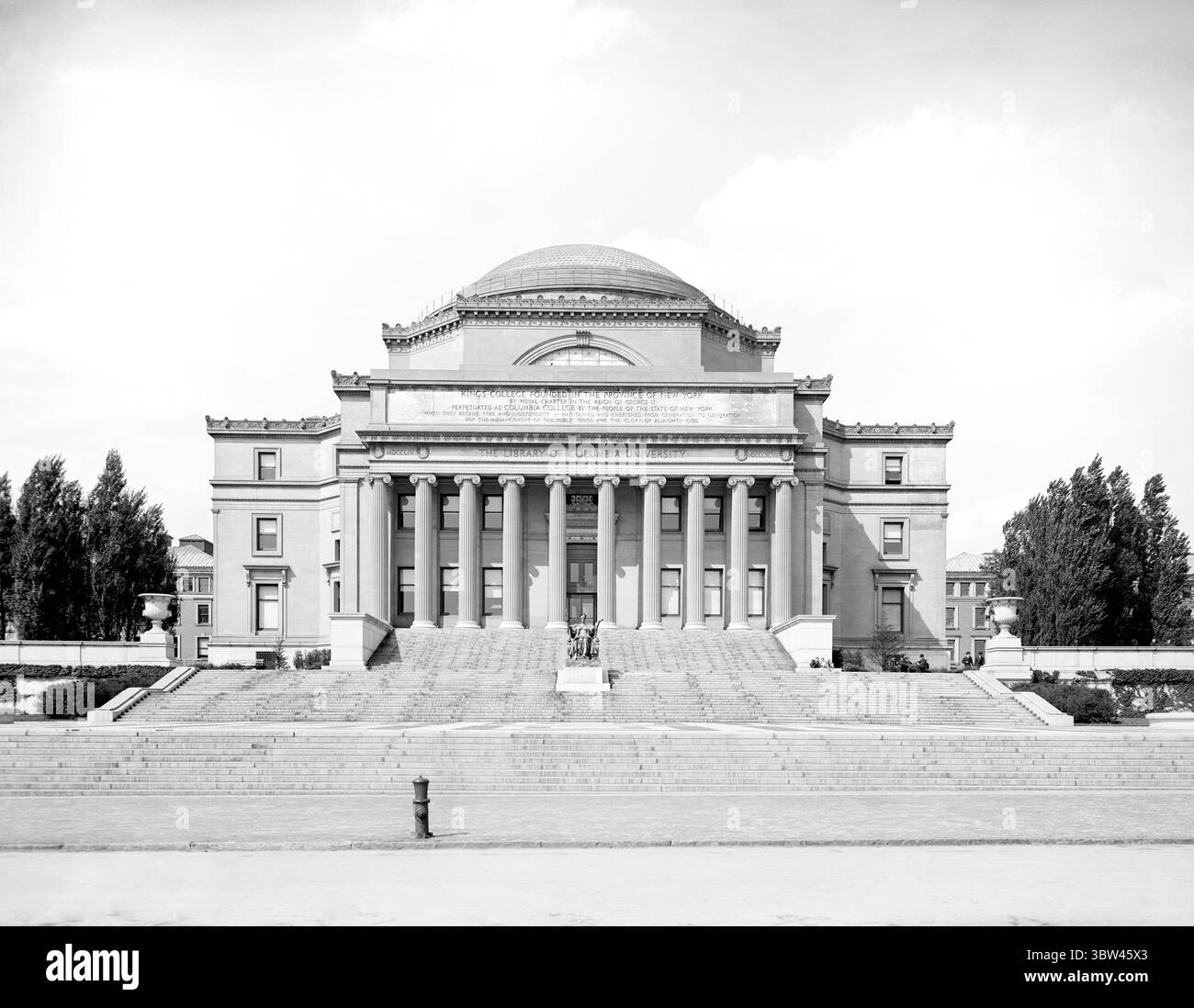 Columbia university library Black and White Stock Photos & Images - Alamy