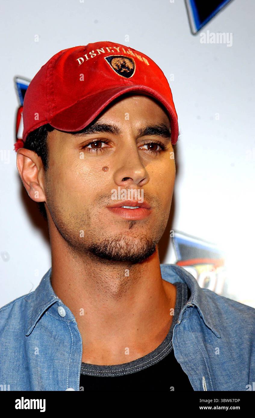 Jan. 1, 2011 - K25986AR SD0828.DORITOS HOSTS AN EVENT WITH ''ENRIQUE ...