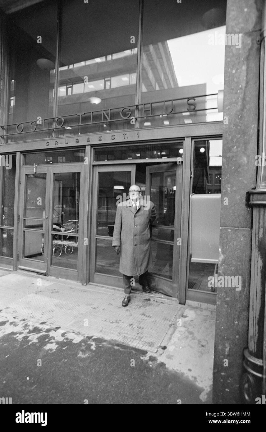 Current 46-3-1970 : Tragedy as entertainment. The court of inquiry is ...