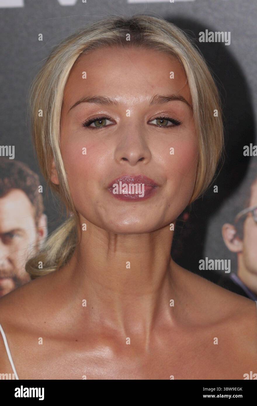 Dacha bir ayolning porno video Onanizm gif rasmlar