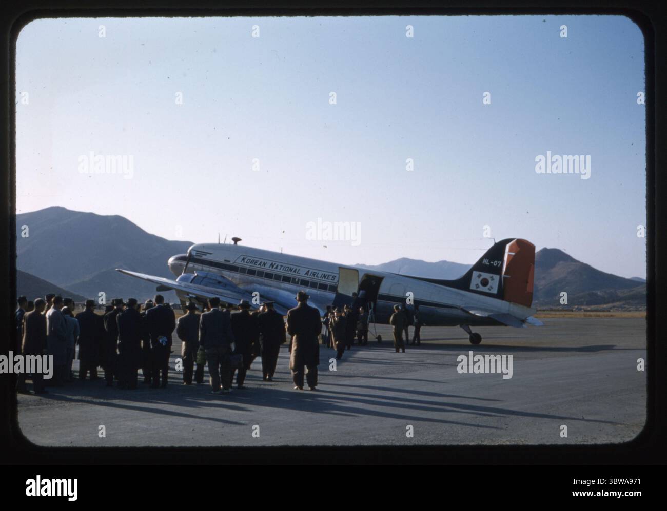 Korean air 007 hi-res stock photography and images - Alamy