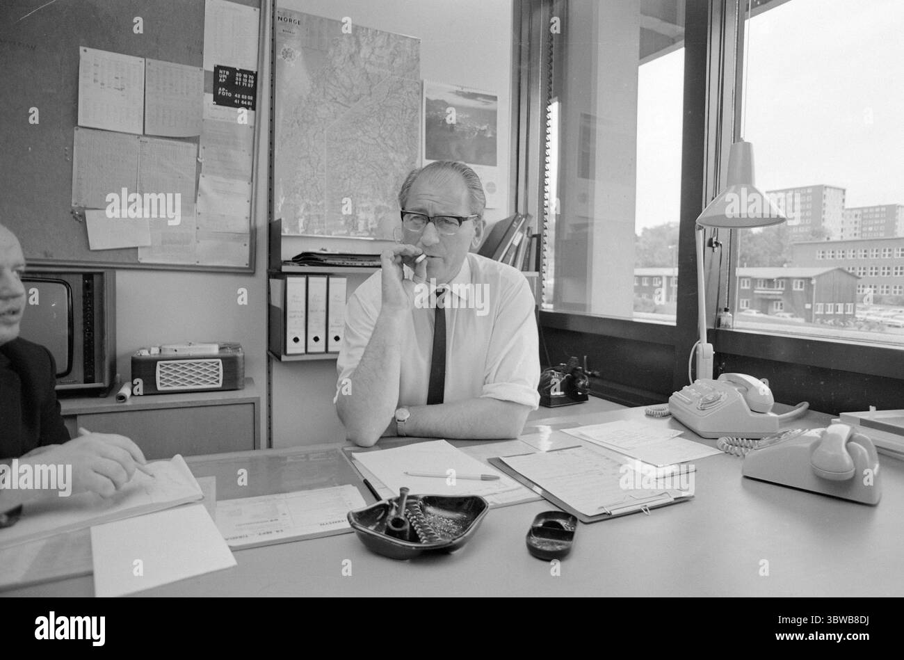 Resigning from job Black and White Stock Photos & Images - Alamy