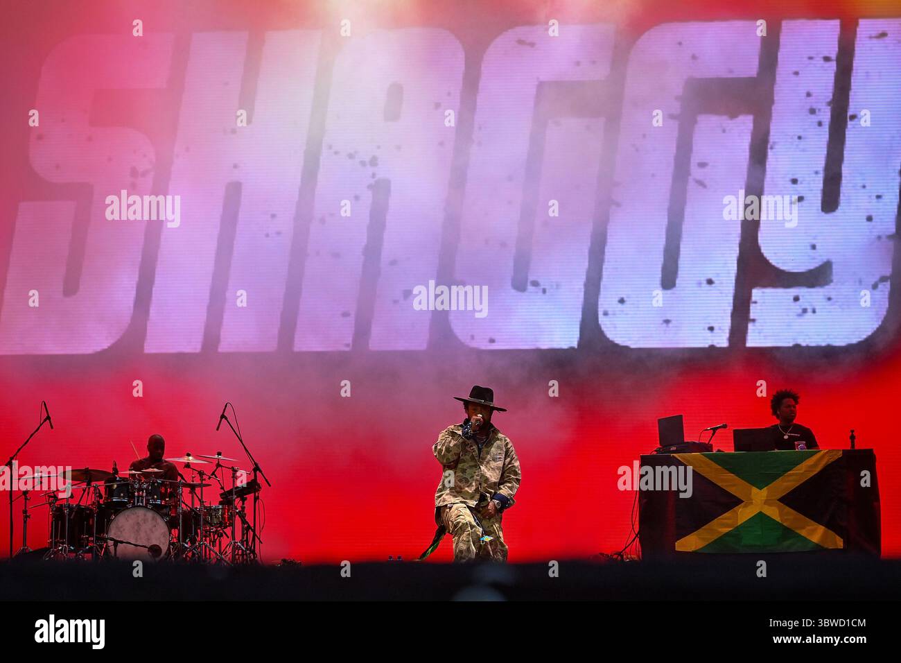 Jamaican American Musician Shaggy Orville Richard Burrell Performs jamaican-american-musician-shaggy-orville-richard-burrell-performs