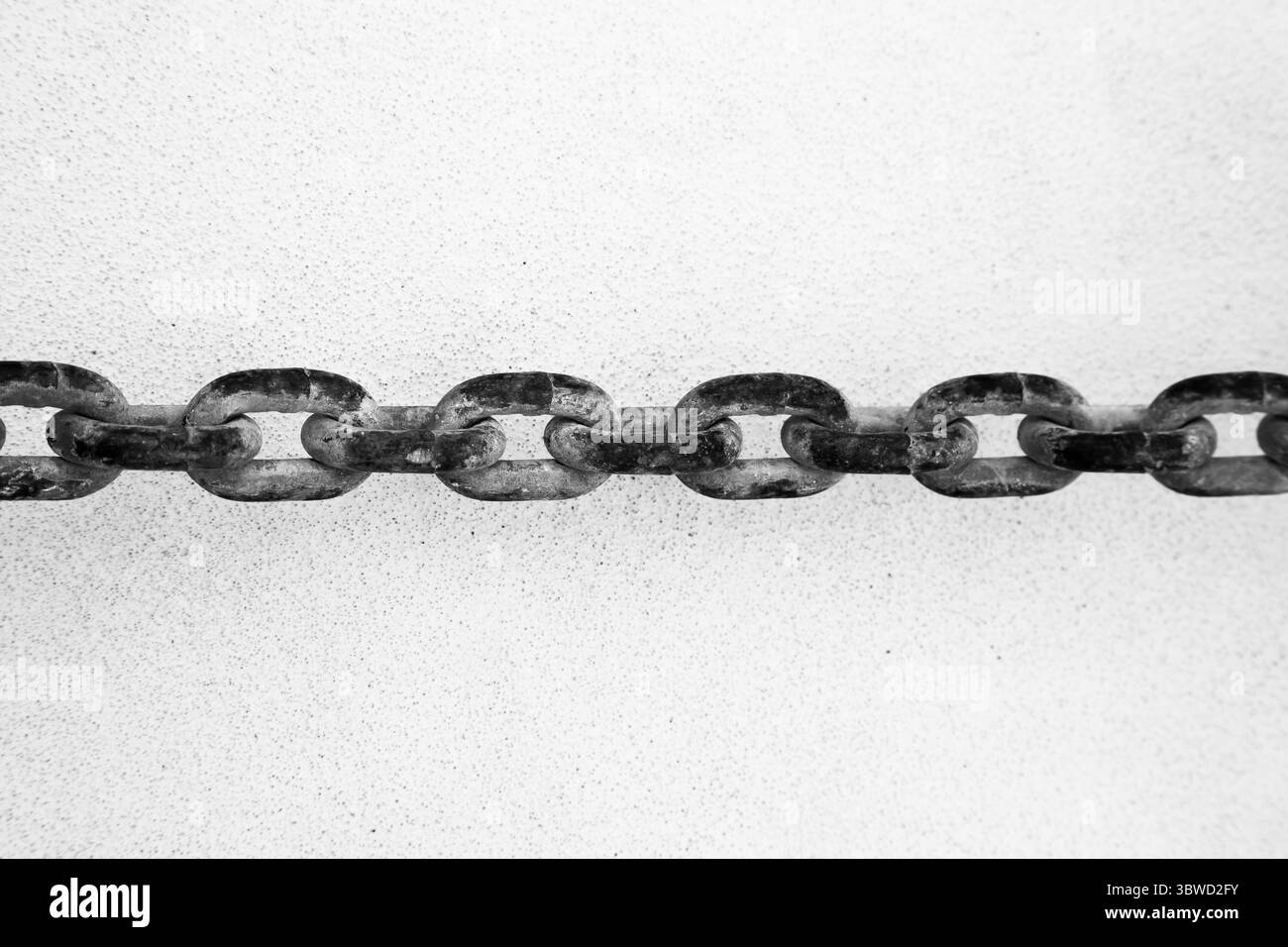 Taut chain hi-res stock photography and images - Alamy