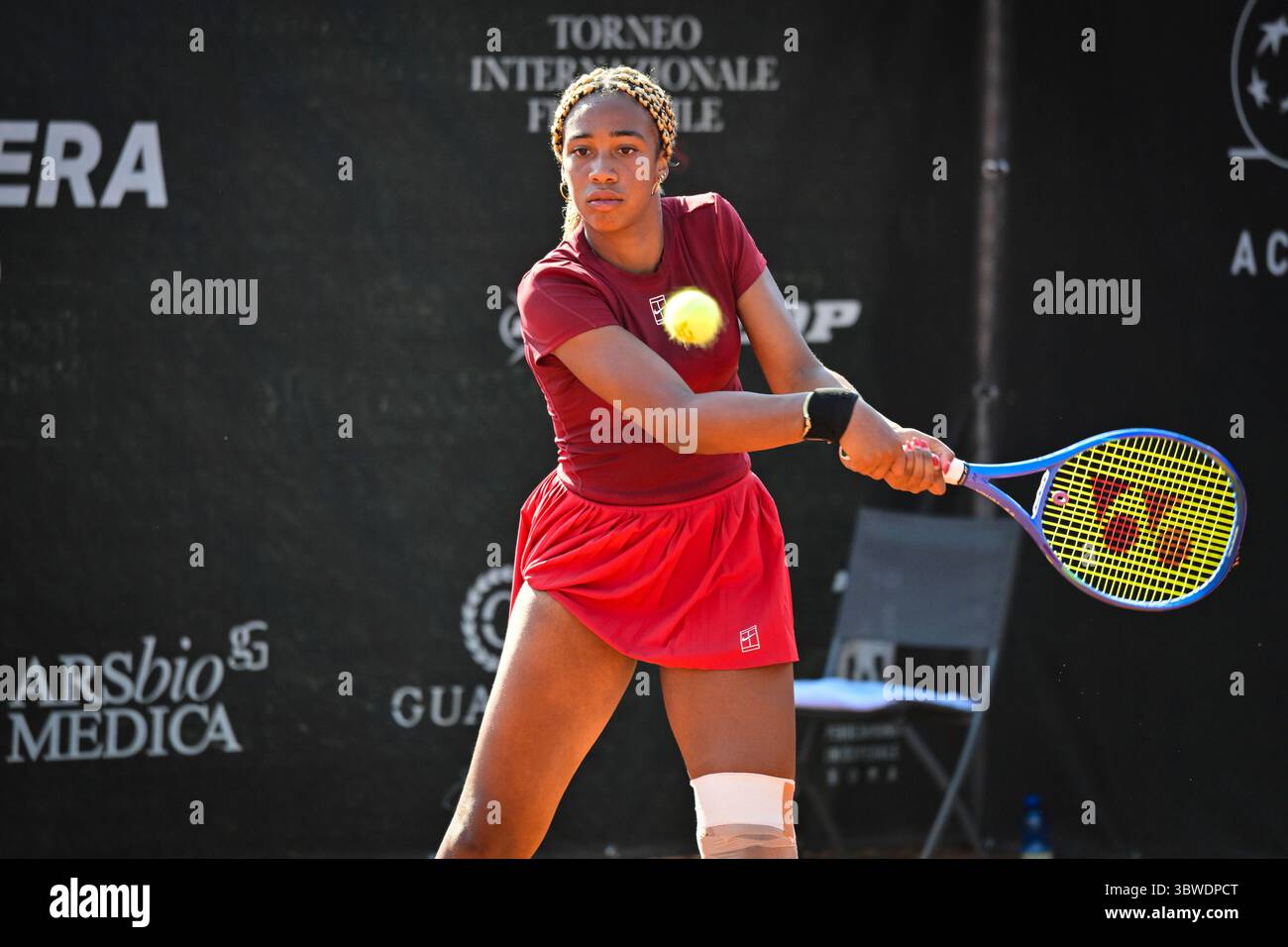 Tyra Caterina Grant (ITA) during the match against  Ekaterine Gorgodze (GEO) - Round of 16 women's singles tournament of WTA 125 ATV Bancomat Tennis Open at Circolo Antico Tiro a Volo on July 16, 2025 in Rome, Italy Stock Photo