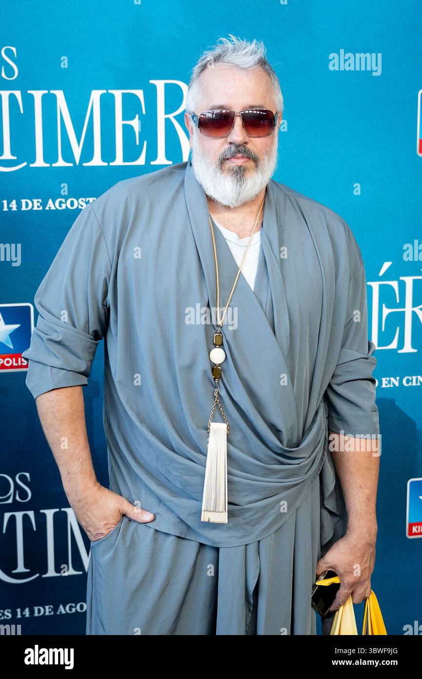 Raul Amor attends to 'Los Muertimer' Premiere at Kinepolis on July 16 ...