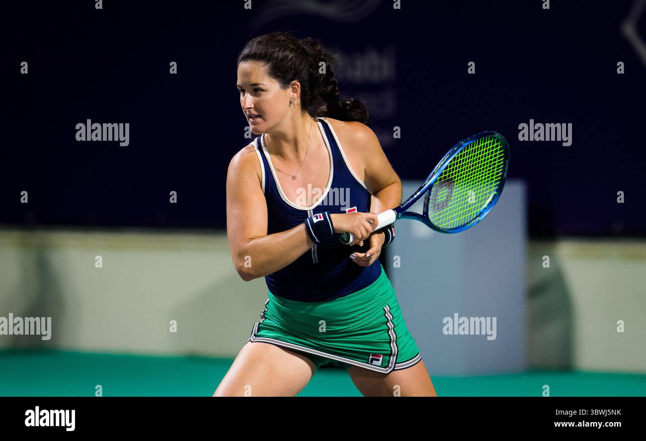 January 6, 2021, Abu Dhabi, UNITED ARAB EMIRATES: Jamie Loeb of the United States in action during the first round of the 2021 Abu Dhabi WTA Womens Tennis Open WTA 500 tournament against Barbora Krejcikova of the Czech Republic (Credit Image: © Rob Prange/AFP7 via ZUMA Wire) Stock Photo