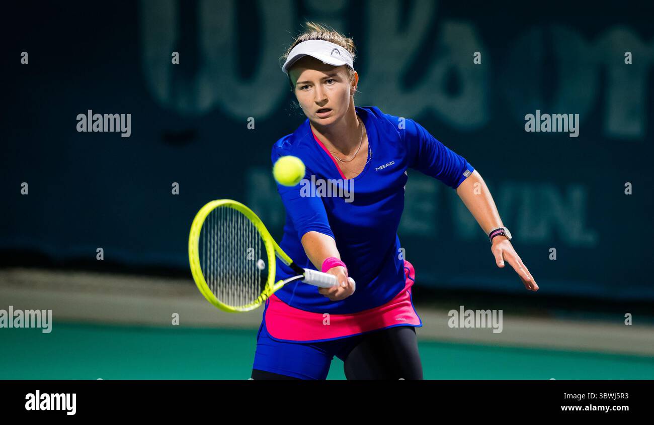 January 6, 2021, Abu Dhabi, UNITED ARAB EMIRATES: Barbora Krejcikova of the Czech Republic in action during the first round of the 2021 Abu Dhabi WTA Womens Tennis Open WTA 500 tournament against Jamie Loeb of the United States (Credit Image: © Rob Prange/AFP7 via ZUMA Wire) Stock Photo