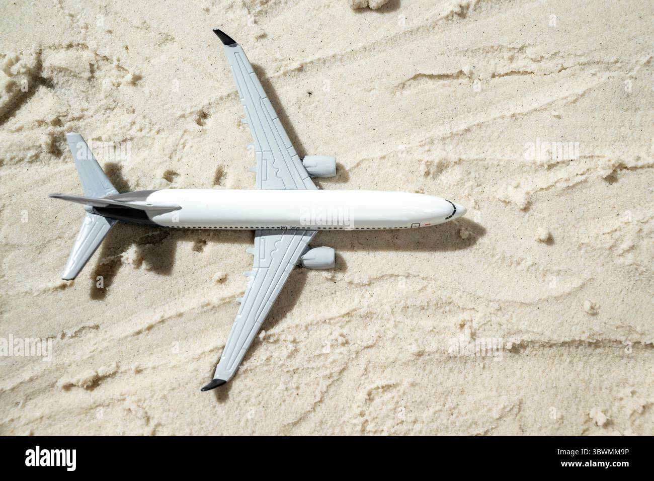 Airplane on beautiful sandy hi-res stock photography and images - Alamy