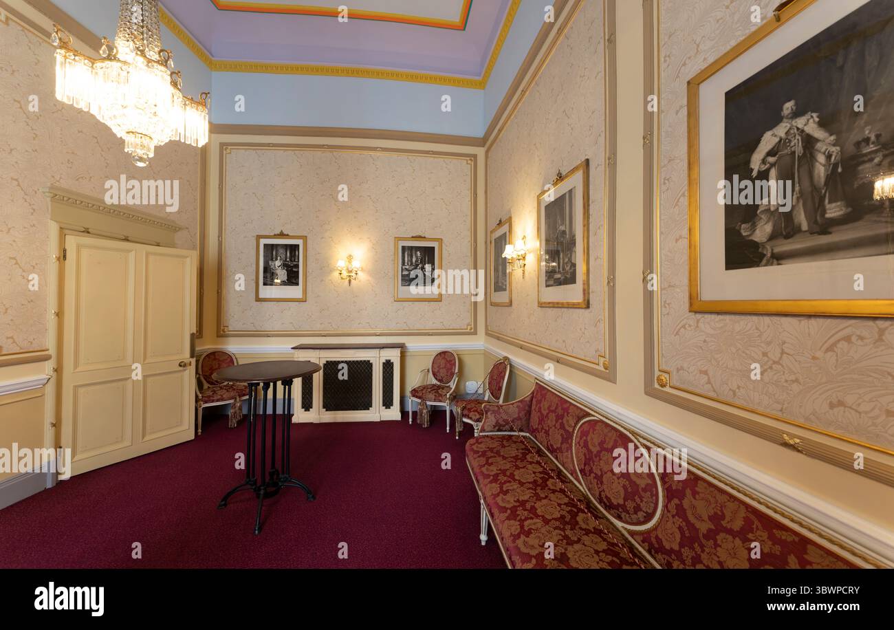 London, Uk - June 9, 2025: Interior of Royal Albert Hall in London ...