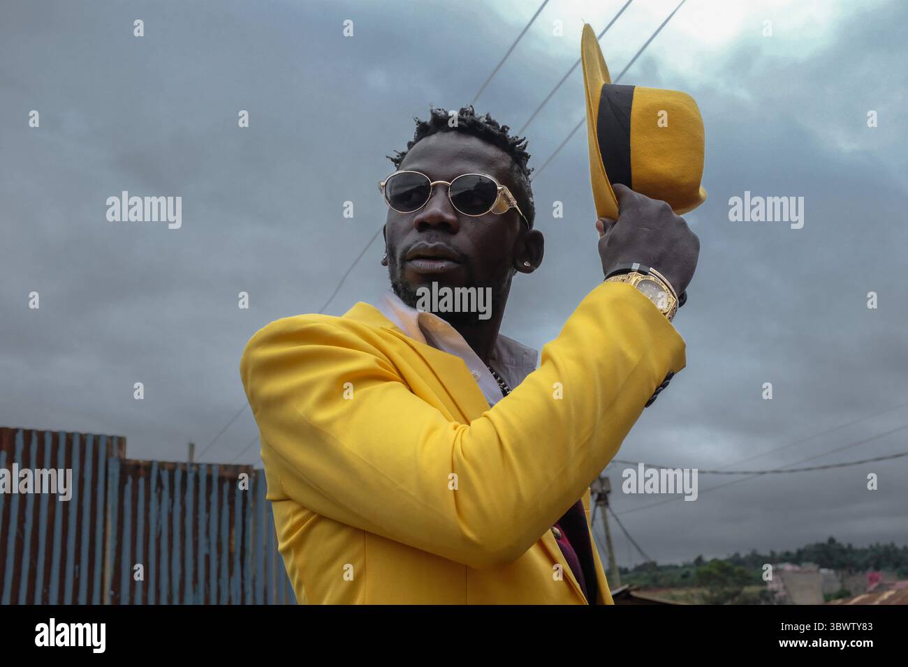 Outrageous outfits hi-res stock photography and images - Alamy