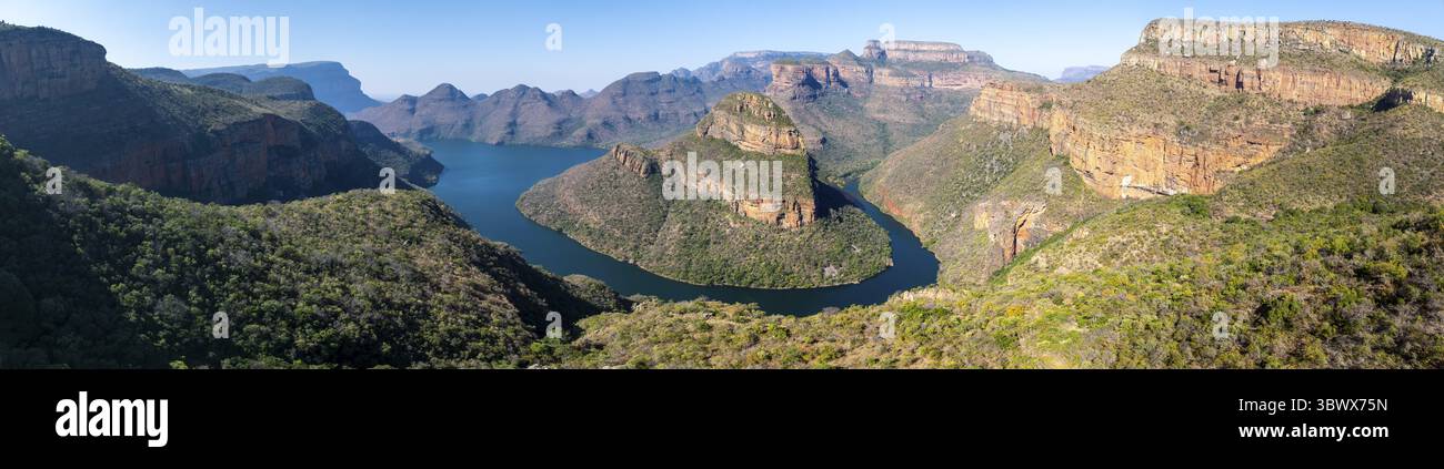 Panorama, Blyde River Canyon with Three Rondawels peak, view of canyon ...