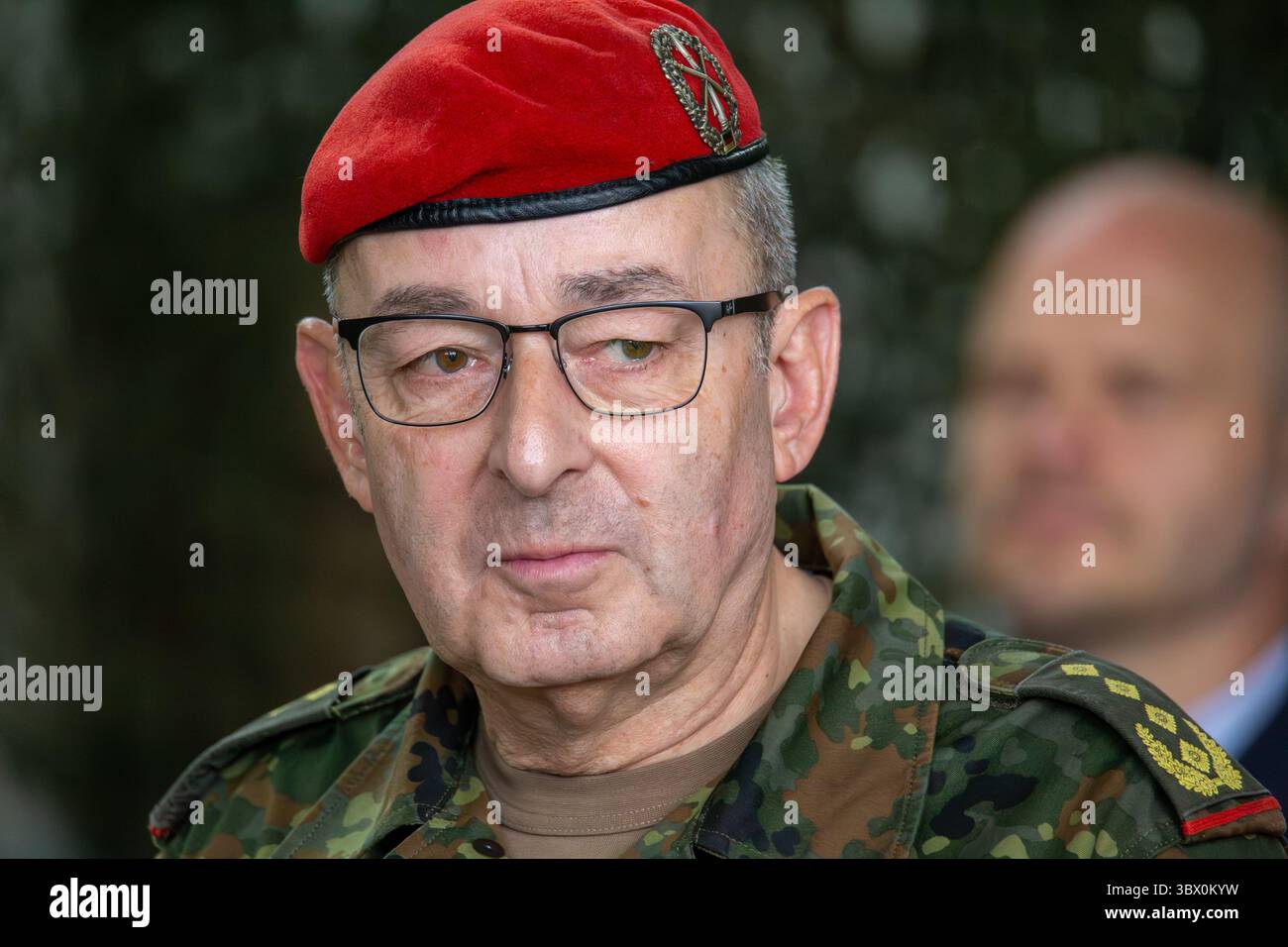 Carsten Breuer, General des Heeres der Bundeswehr,  zu Besuch im Luftwaffenausbildungsbataillion Germersheim Stock Photo