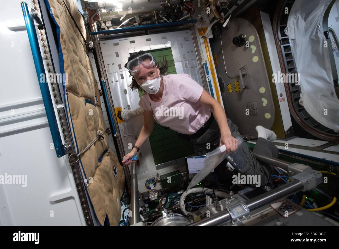 NASA astronaut and Expedition 65 Flight Engineer Megan McArthur ...