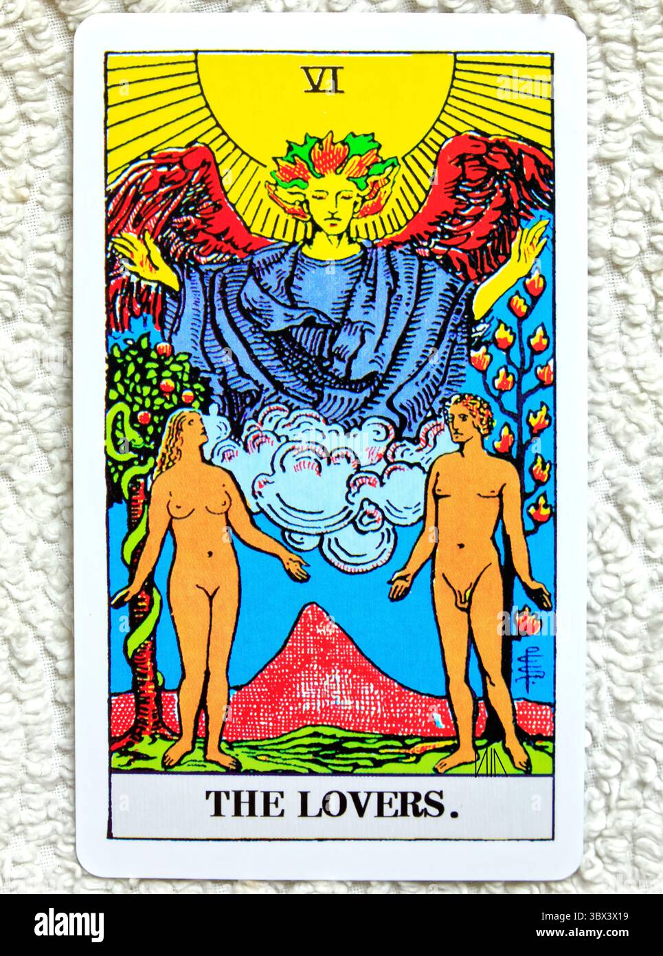 The lovers tarot card hi-res stock photography and images - Alamy