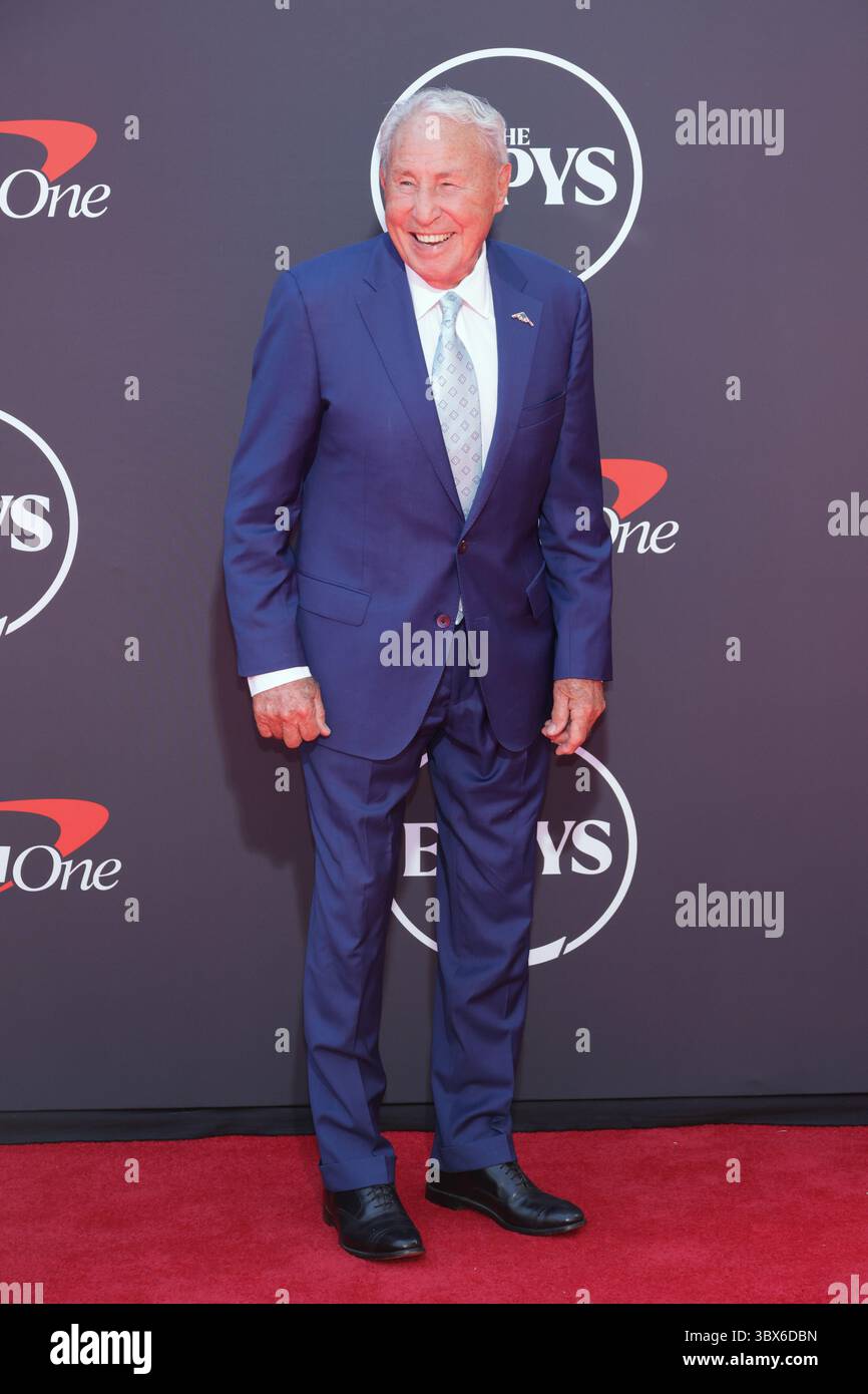 Lee Corso attends the 2025 ESPY Awards at Dolby Theatre on July 16, 2025 in Hollywood, California. Photo: CraSH/imageSPACE/MediaPunch Stock Photo