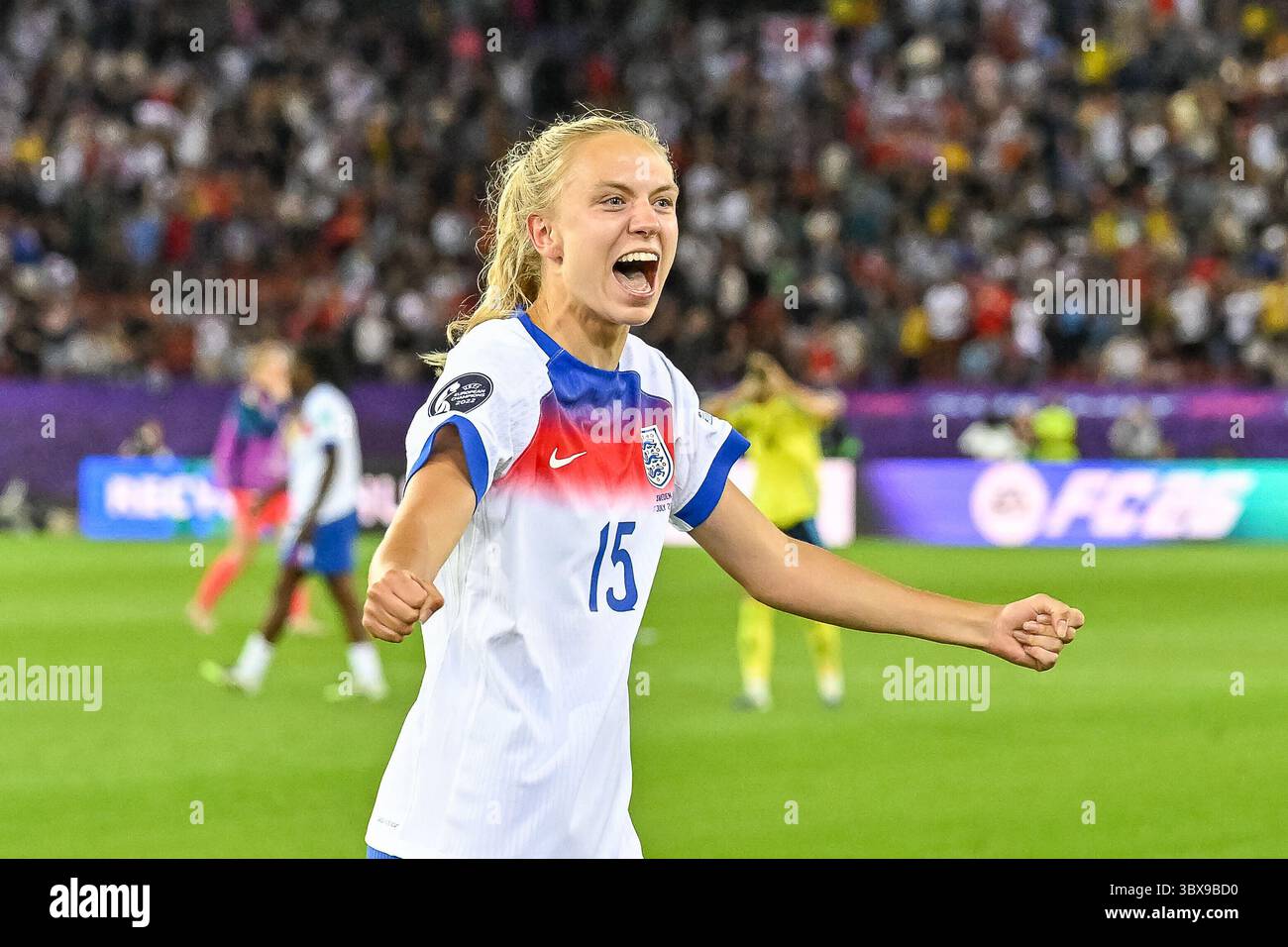 Esme Morgan England 15 Mit Emotion SUI Schweden England Frauen esme-morgan-england-15-mit-emotion-sui-schweden-england-frauen