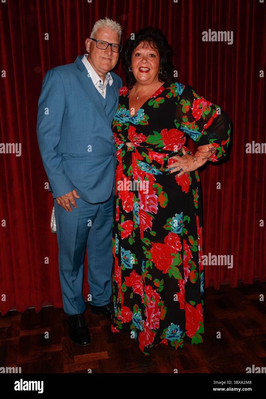 Peter chamberlain hi-res stock photography and images - Alamy