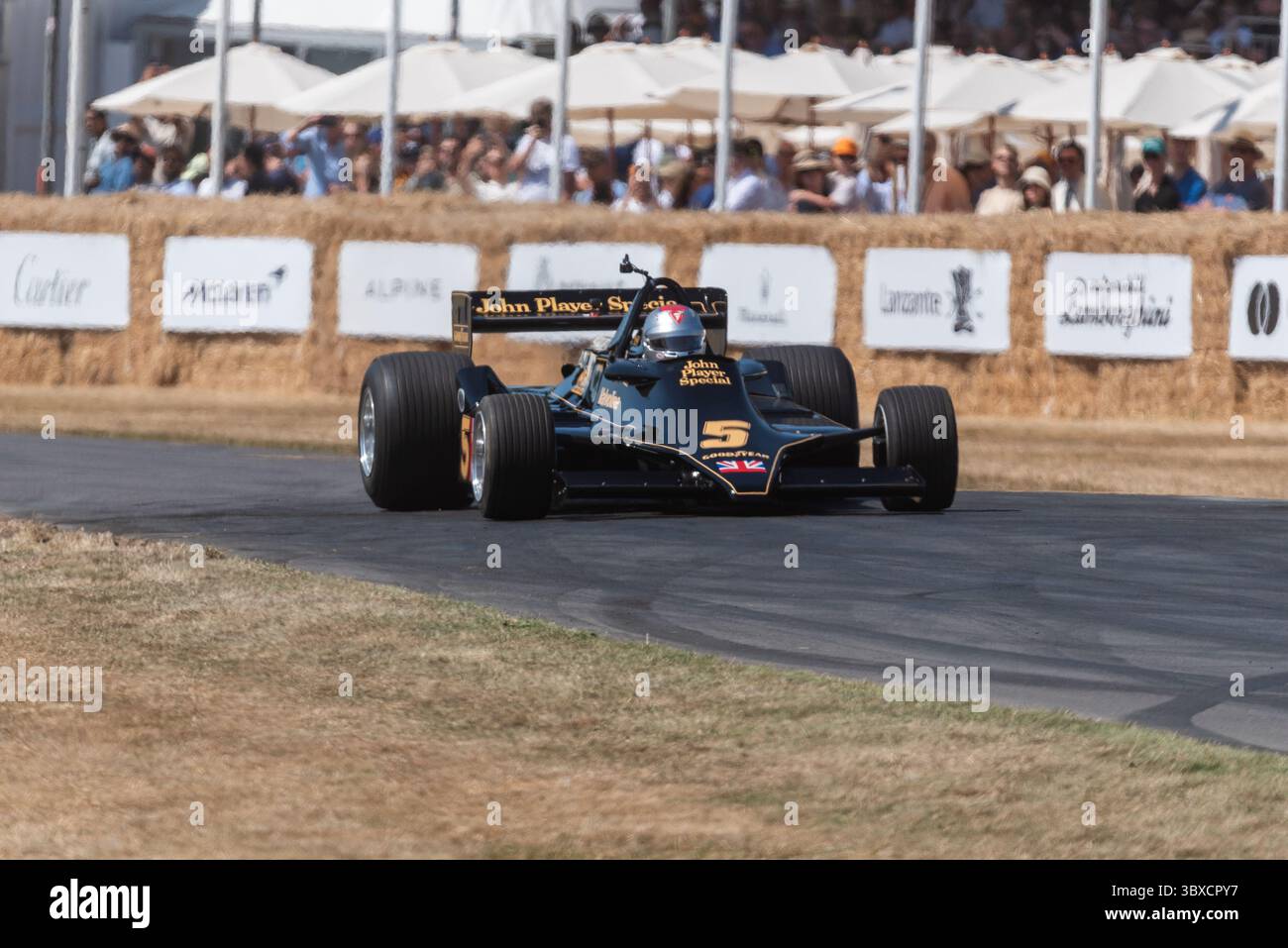 Ground effect formula one racing car hi-res stock