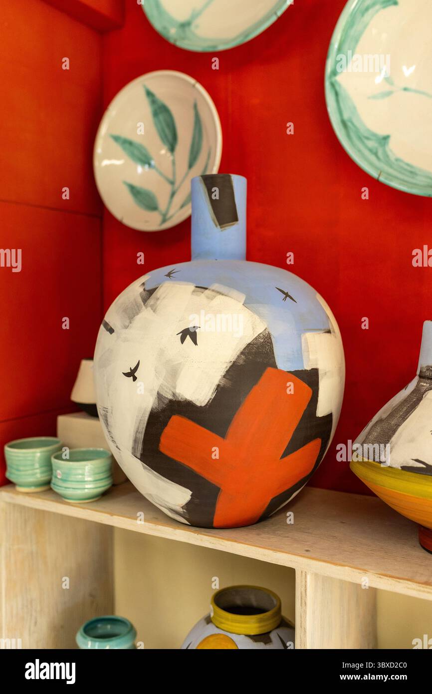Artist in Ceramics and Pottery Studio working Stock Photo - Alamy
